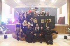 Kinder-C-Madonna-8